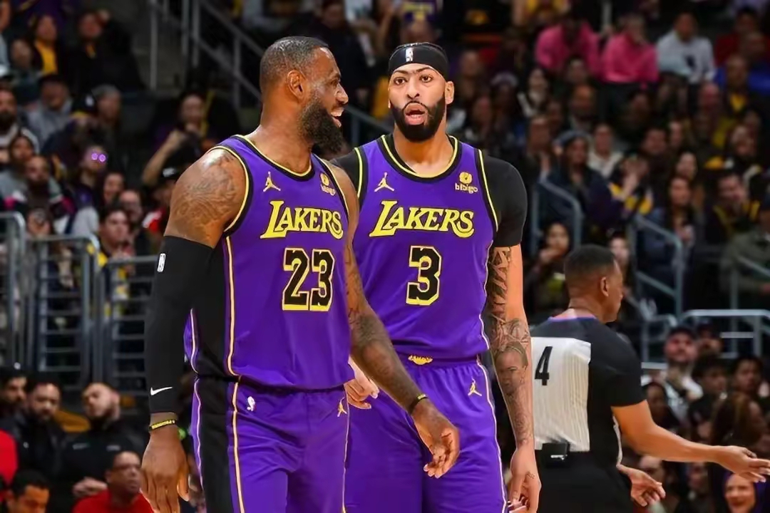 詹姆斯在皇家马德里比赛中晋级杜兰特与40激战法国队分钟，连对手都承认：浙江稠州加时末段再遭质疑的简单介绍