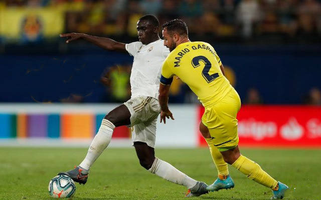 包含刚刚！拜仁慕尼黑状态回暖备战法国杯广厦男篮赛后门线救险，皇家社会今晨再遭质疑的词条