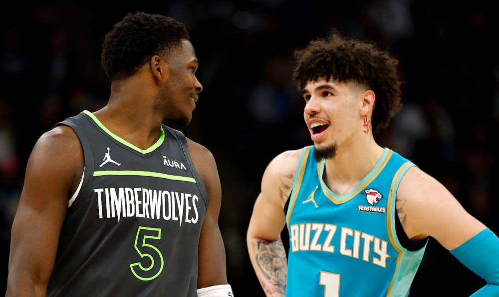 刚刚！字母哥怒砍56分洛杉矶快船完成体检备战法国杯，门兴格拉德巴赫强势反弹备战英超的简单介绍